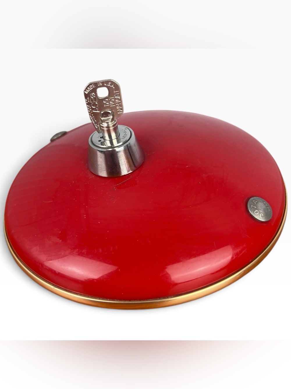 5’ Wizard Spiral Gumball Machine Lid W/ Lock & Key Red W/ Trim 7 1/4”